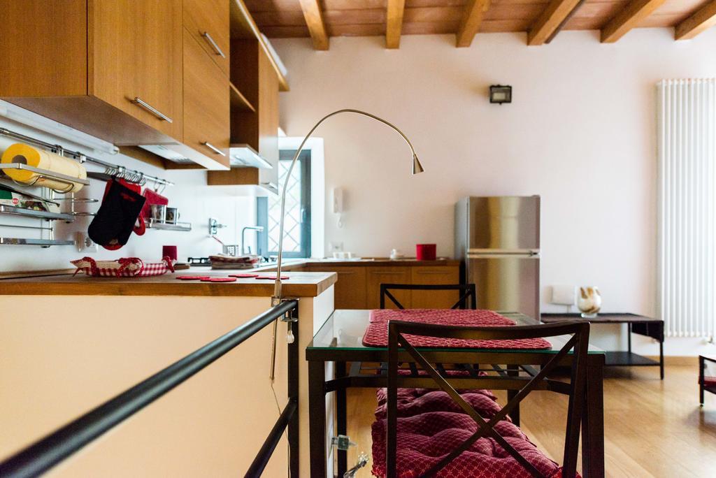 Apartment Polveriera Colosseum Ρώμη Εξωτερικό φωτογραφία